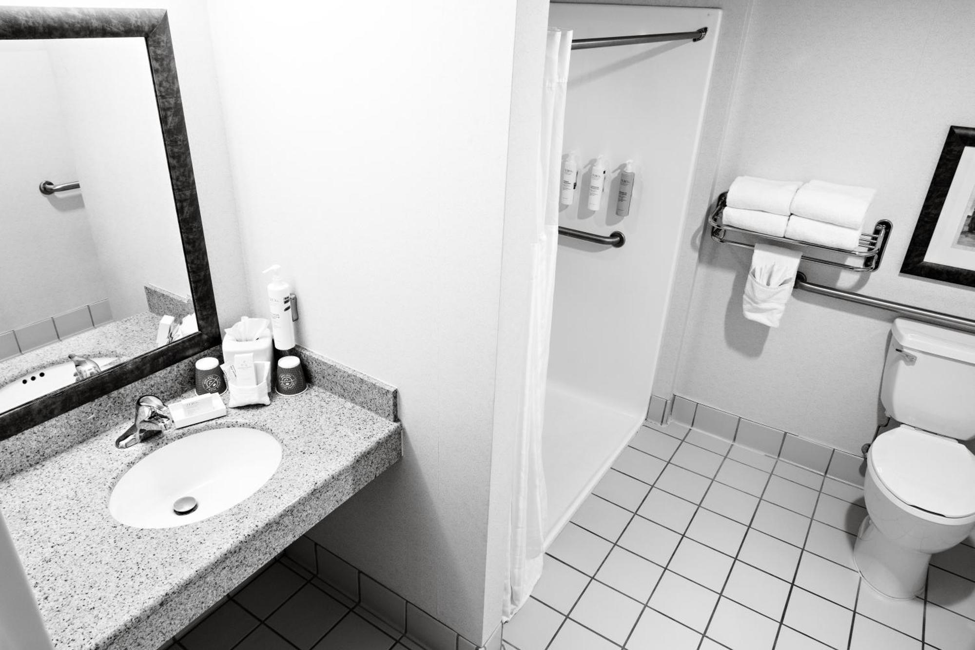 Hilton Garden 3*