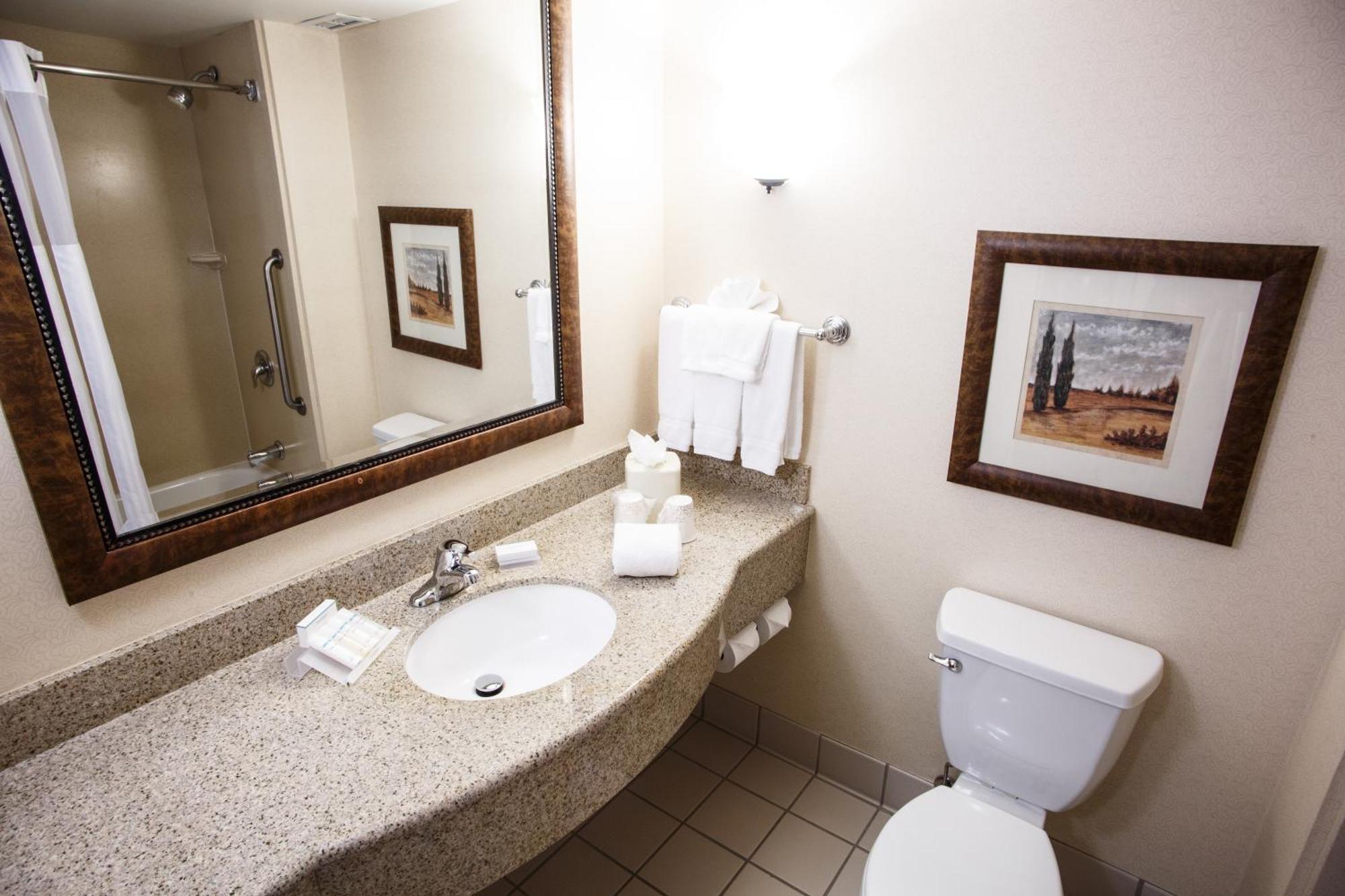 Hotel Hilton Garden 3*