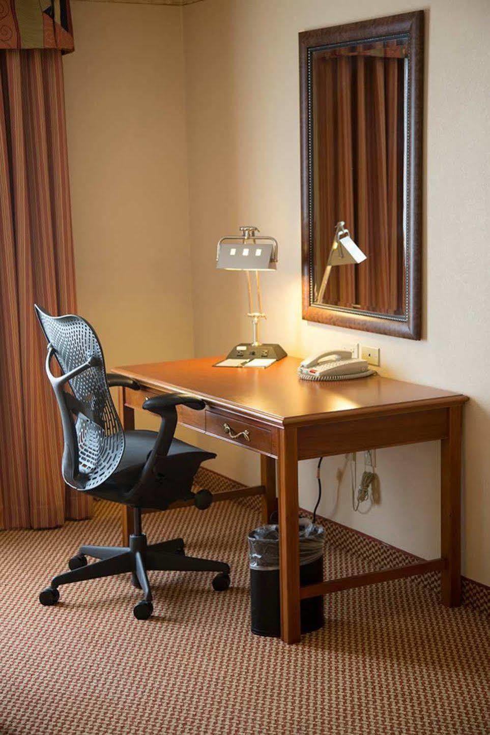 Hilton Garden 3*